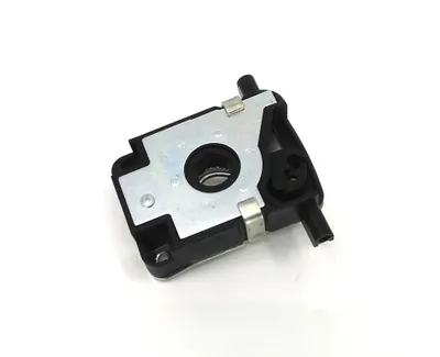 Serrure de capot-moteur Bmw 5 · Bmw 3 · Bmw 3 Coupe