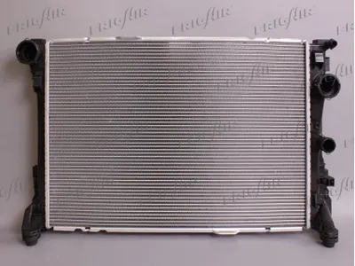 Radiateur, refroidissement du moteur Mercedes-Benz C-CLASS · Mercedes-Benz E-CLASS · Mercedes-Benz E-CLASS Coupe