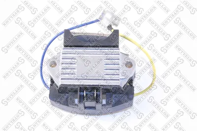 Régulateur d'alternateur Renault ESPACE I · Renault FUEGO · Renault 11
