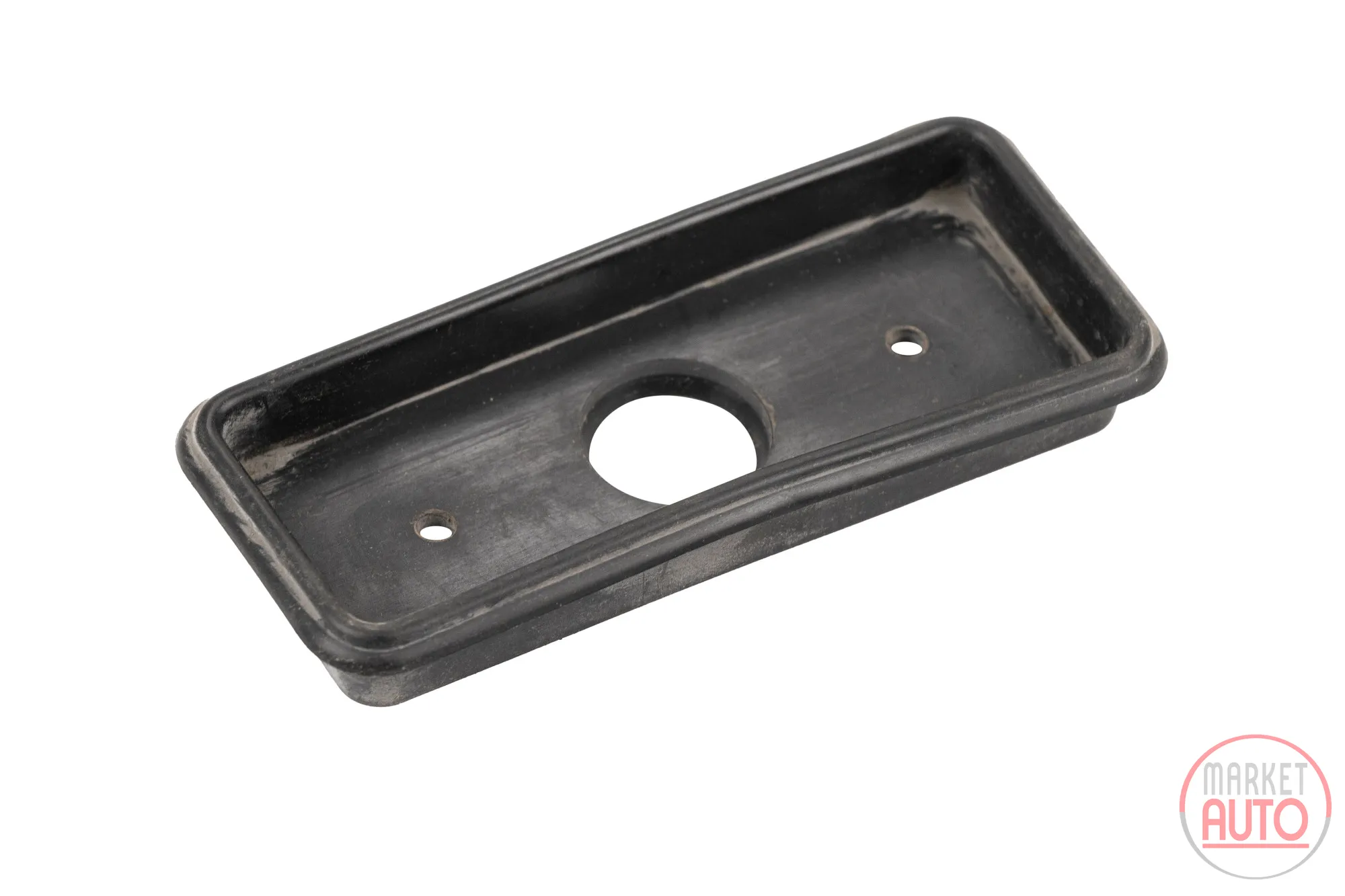 Seal for chrome cover housing