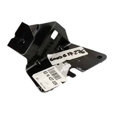 Fender mounting right side