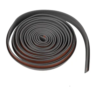 Cover on front wheel house panel