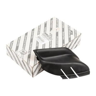 Cover for the wind deflector right