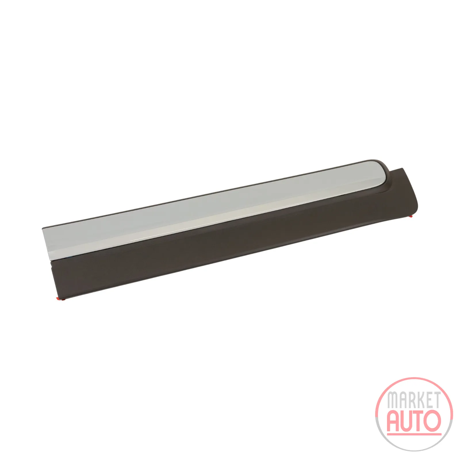 Trim strip front right