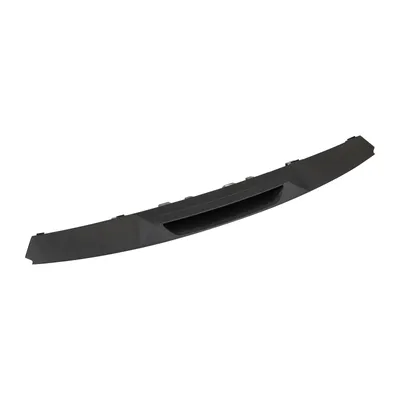 Lower tailgate spoiler
