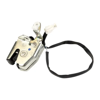 Trunk lock below