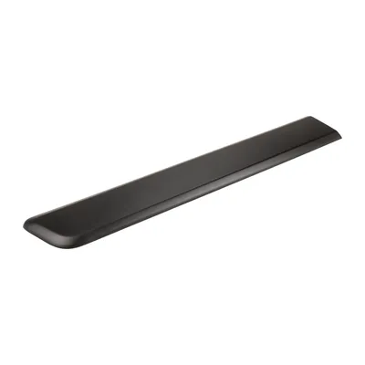 Trim strip under the front door right rear part