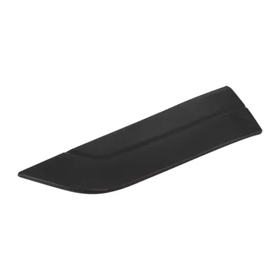Front right bumper strip