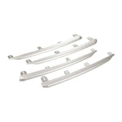 Spoiler for the radiator grille