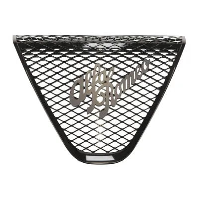 Radiator grille with &quot,Alfa Romeo&quot, lettering