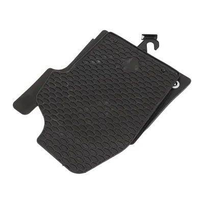 Rubber mat with high edge at the front, 3-part
