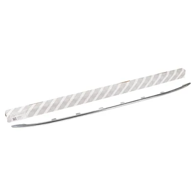 Radiator grille strip, front bumper, Lounge trim