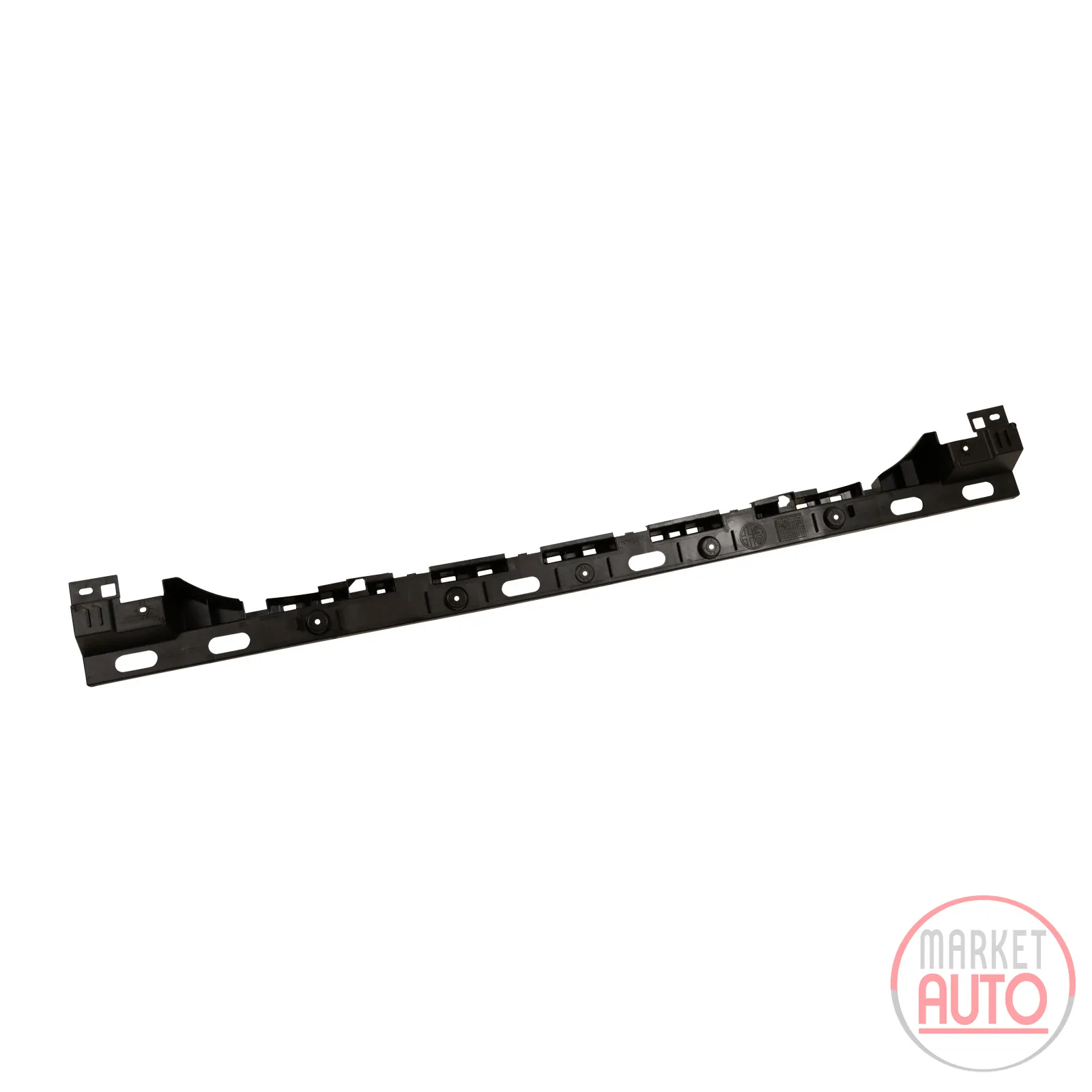 Reinforcement at the rear of the bumper