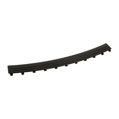 Rear bumper trim