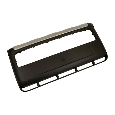 Front bumper trim