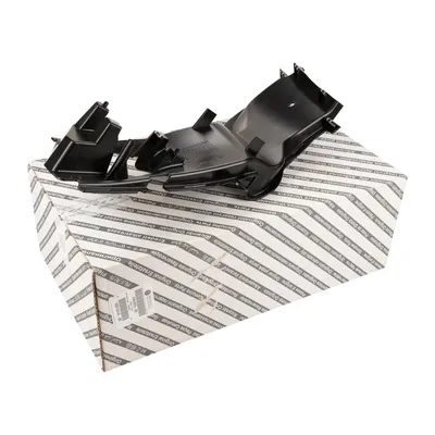 Cover cap on the front bumper right