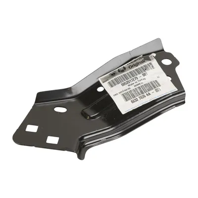 Holder for the sheet metal supports front left