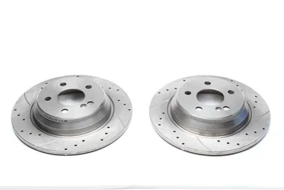 Disque de frein de sport fixé essieu arrière perforé + fente Mercedes Benz
