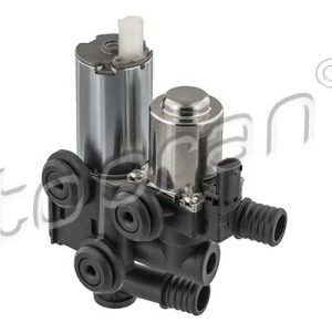 pompe à eau 620681001, 64118369807