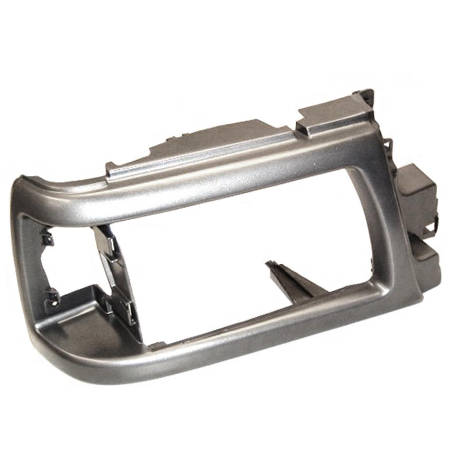 U010-50-740C, Enjoliveur de phare droit