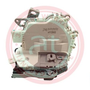 8K0839015C > serrure de porte