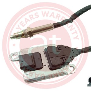 9058411 > Capteur NOx, catalyseur NOx