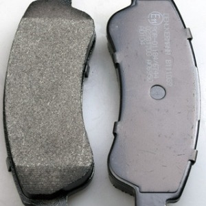 Plaquettes de frein GDB1682