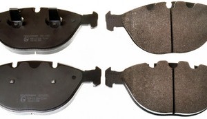 Plaquettes de frein GDB1529