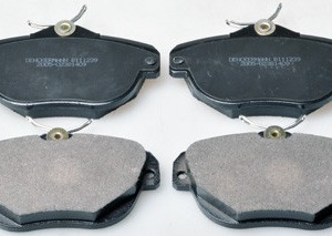 Plaquettes de frein GDB1664