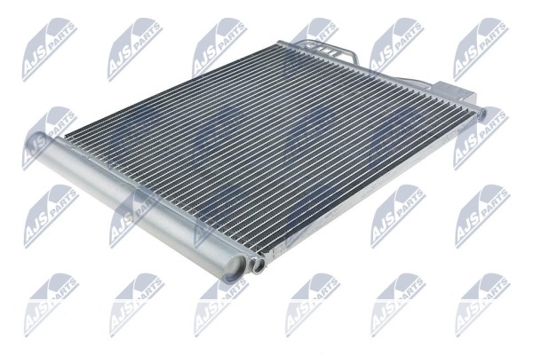 PLAINTES CONCERNANT LE CONDENSEUR DU CLIMATISEUR, CCS-TY-009 /8846042100