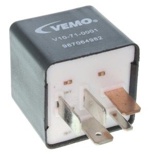 443 951 253 AA, Relais, courant de travail