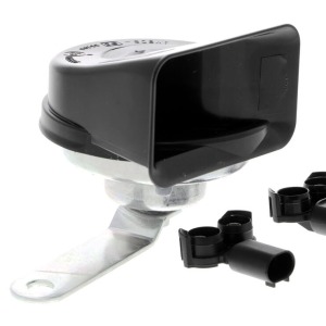 61 33 8 362 360, Horn