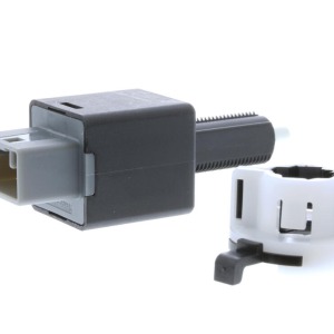 93810-3S700, Interrupteur de feu stop