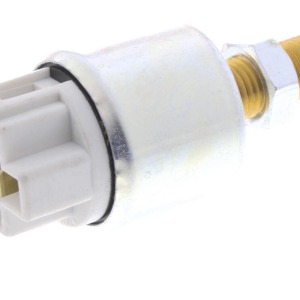 84340-30070, Interrupteur de feu stop